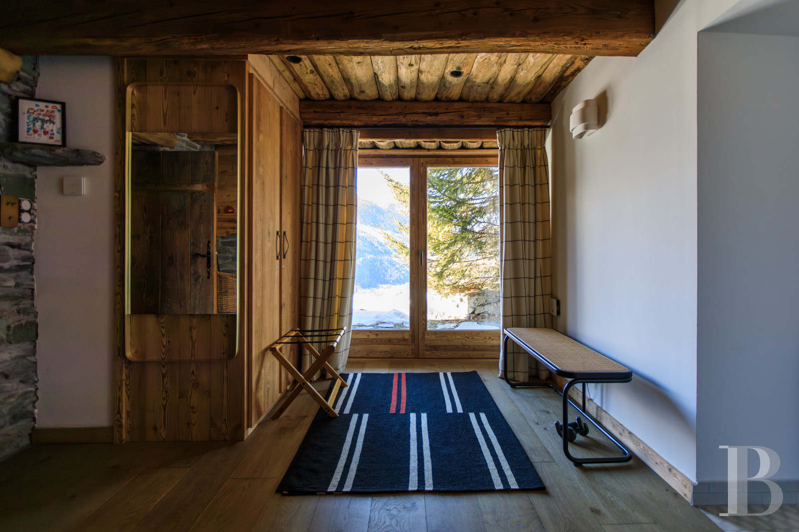 A large traditional, carefully renovated chalet in a hamlet in the Tarentaise valley in Savoie - photo  n°21